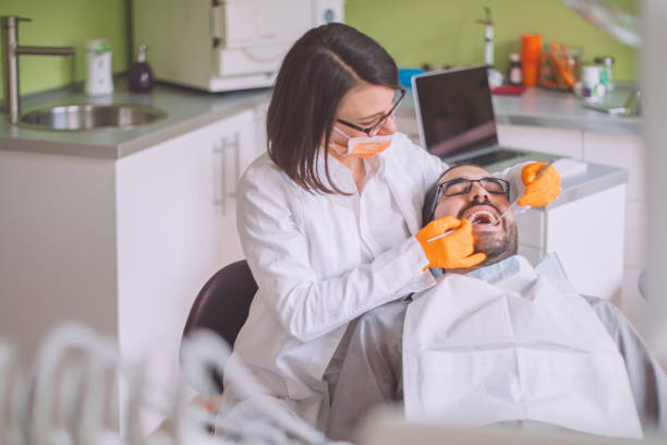 Best Weekend Emergency Dentist in Eastpointe, MI