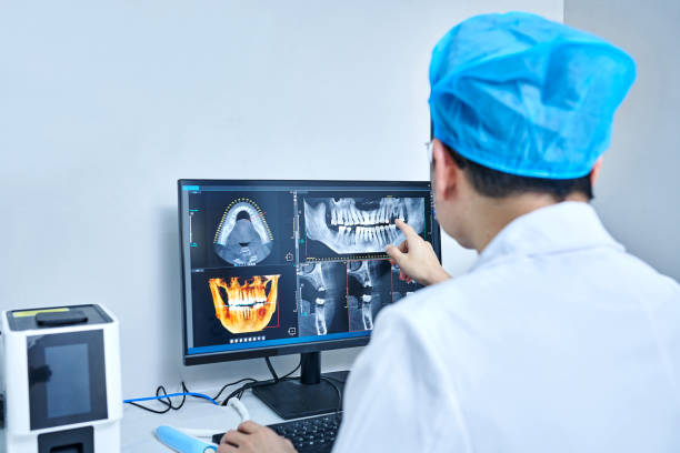 Best Emergency Tooth Extraction in Eastpointe, MI